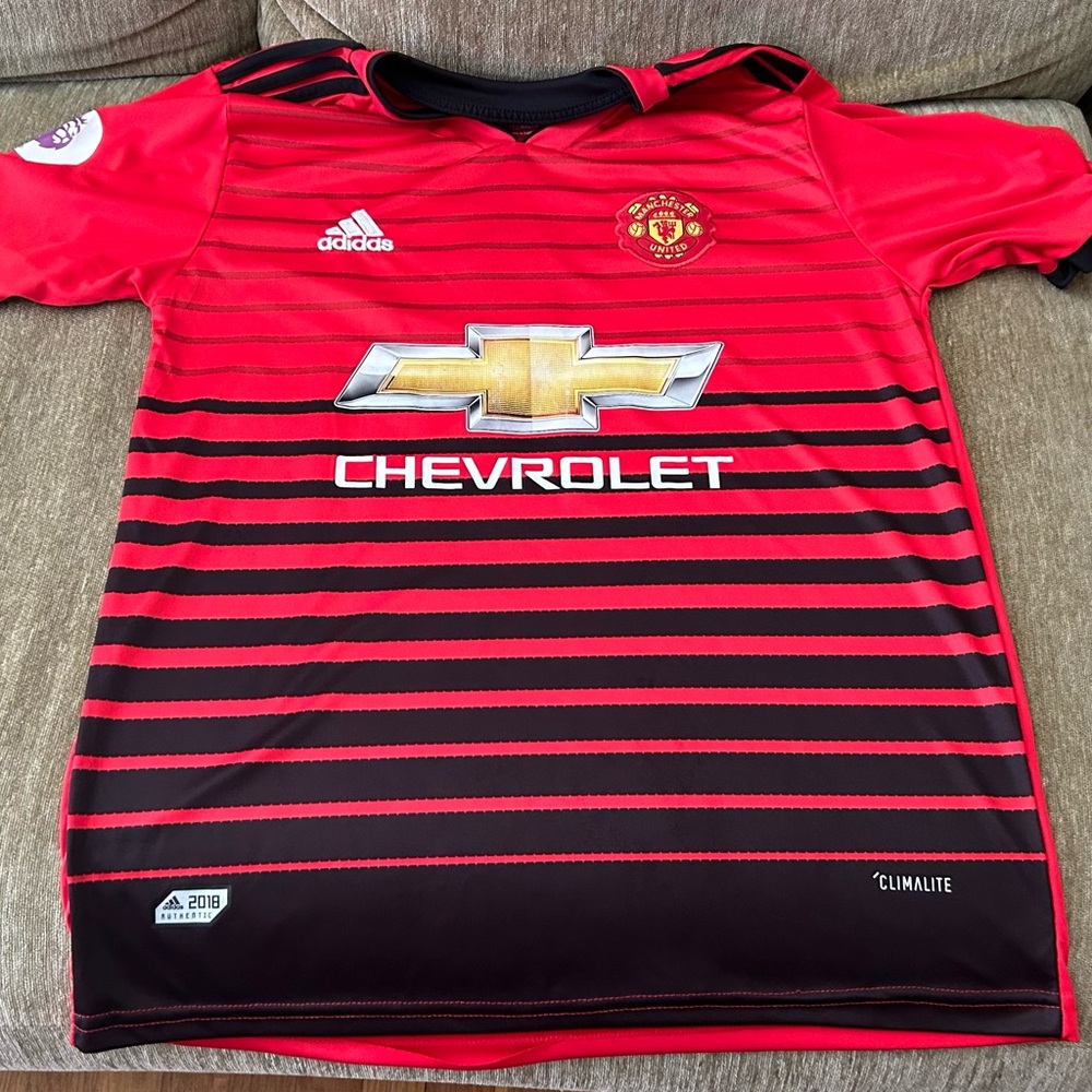 Adidas Manchester United Chevrolet Alexis #7 Soccer Jersey Short Sleeve